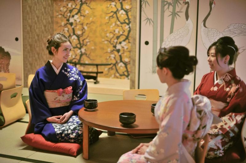 kết nối với những người sống ở nơi bạn đến du lịch